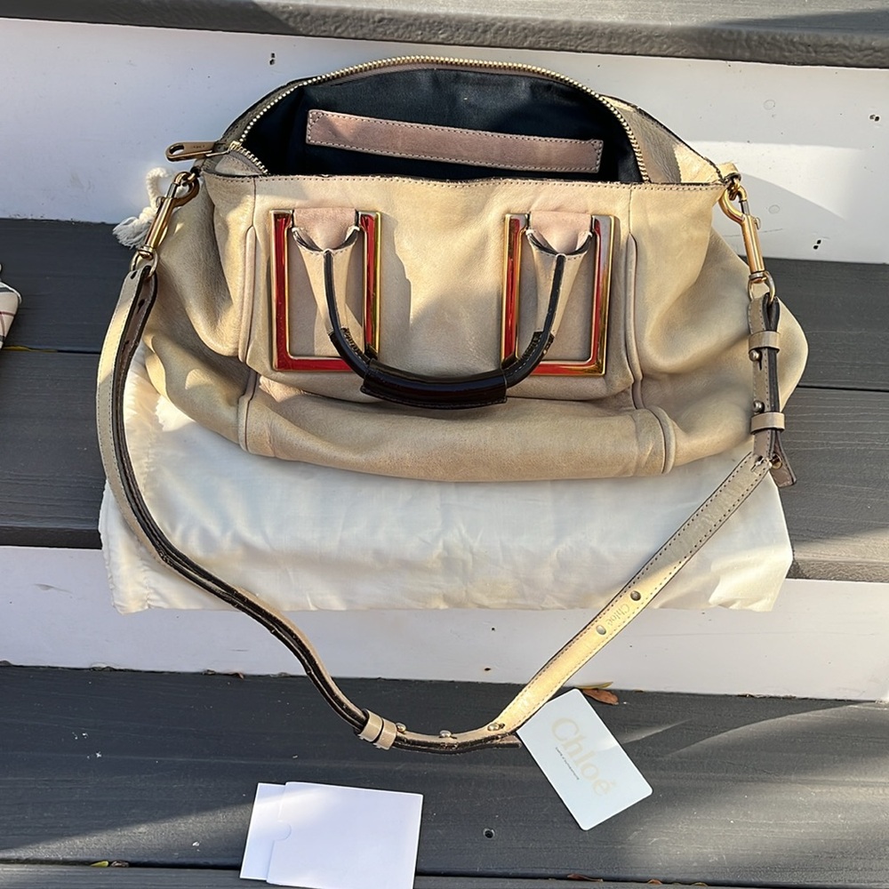 Chloé satchel bag in good used condition. Authenticity card is included. - Picture 4 of 16